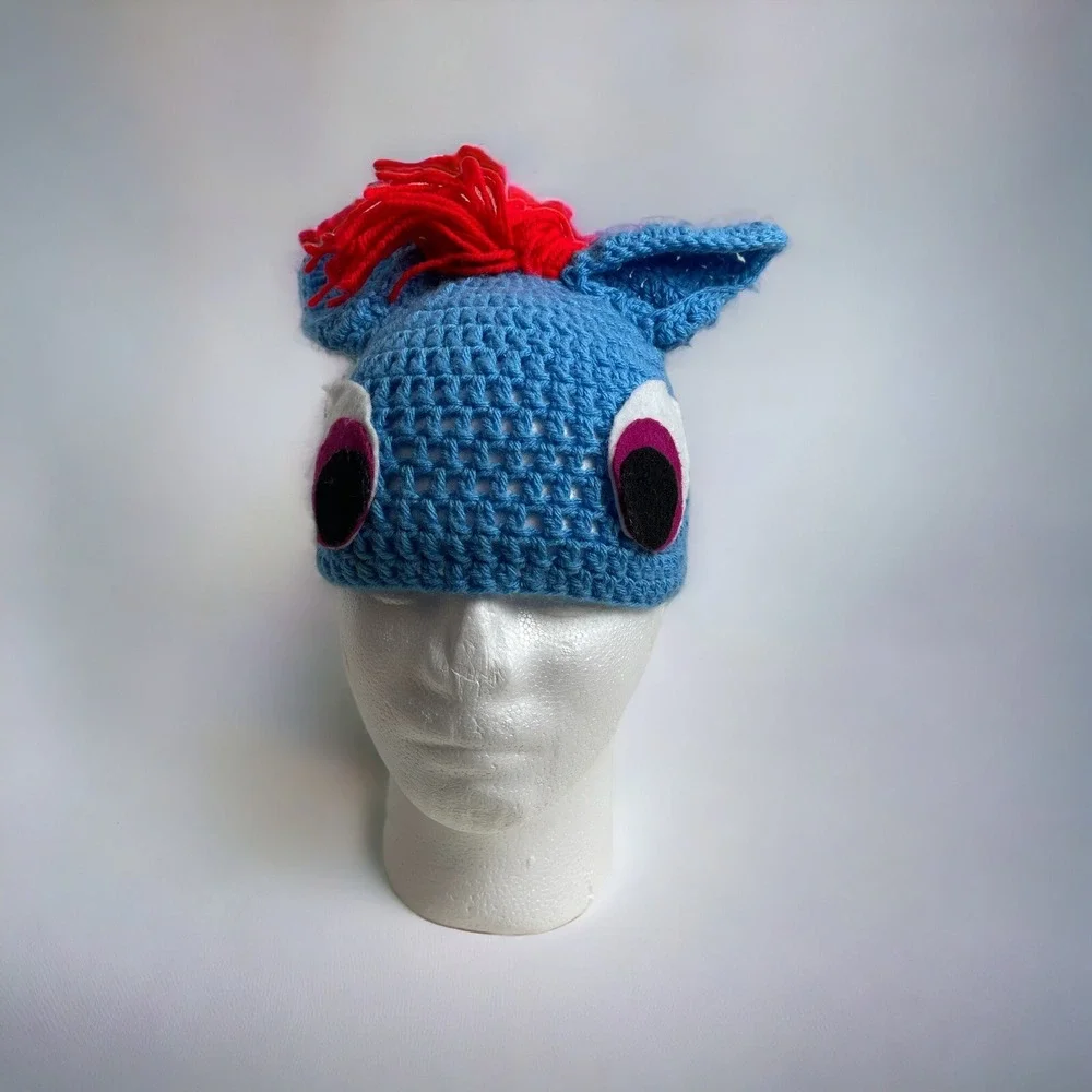My‎ Little Pony Rainbow Dash Crouched Hat Fits Child Or Woman's Head.